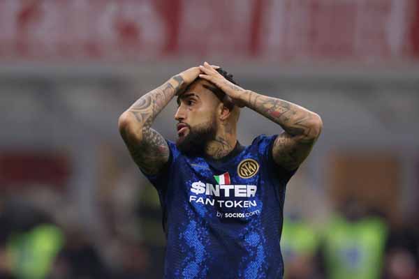 Thi đấu ngang tài ngang sức, AC Milan và Inter chia điểm đầy tiếc nuối trên sân San Siro