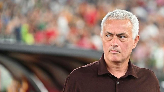 Nhận thất bại kỷ lục, Jose Mourinho nói gì?