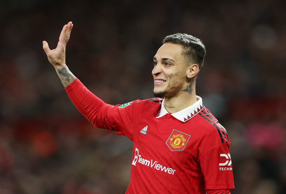 Sếp MU thừa nhận chi quá nhiều tiền mua Antony