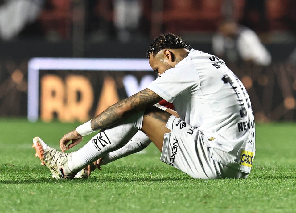 Ngán ngẩm với Neymar