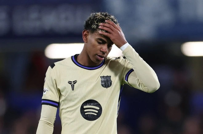 Barcelona thua thảm Chelsea