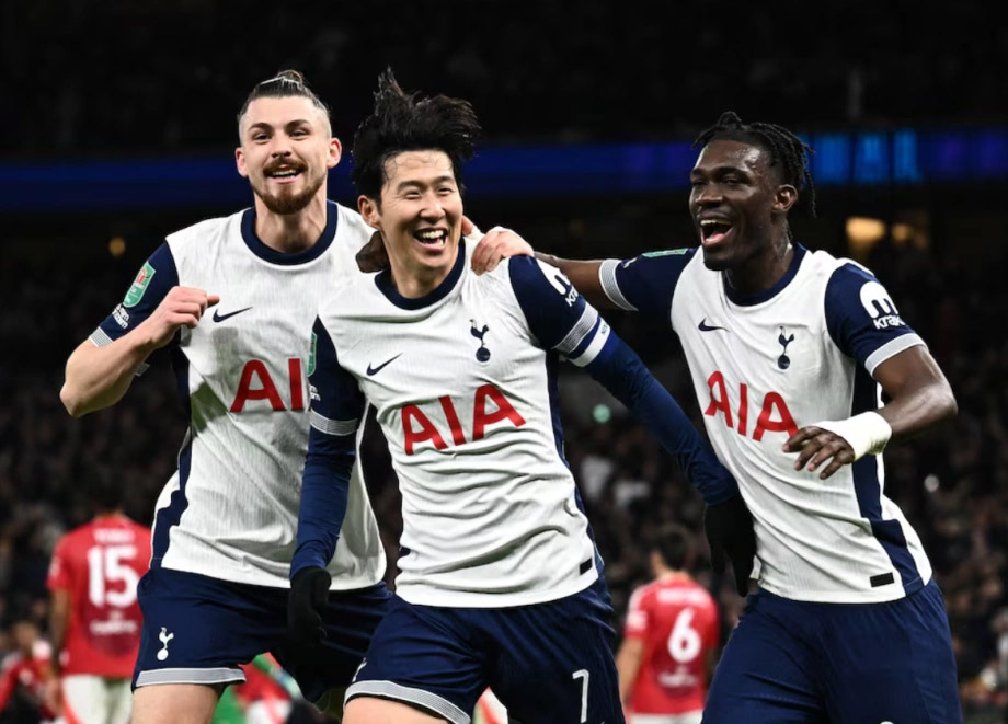 Đội ngoại hạng Anh thứ 3 có vé dự Champions League