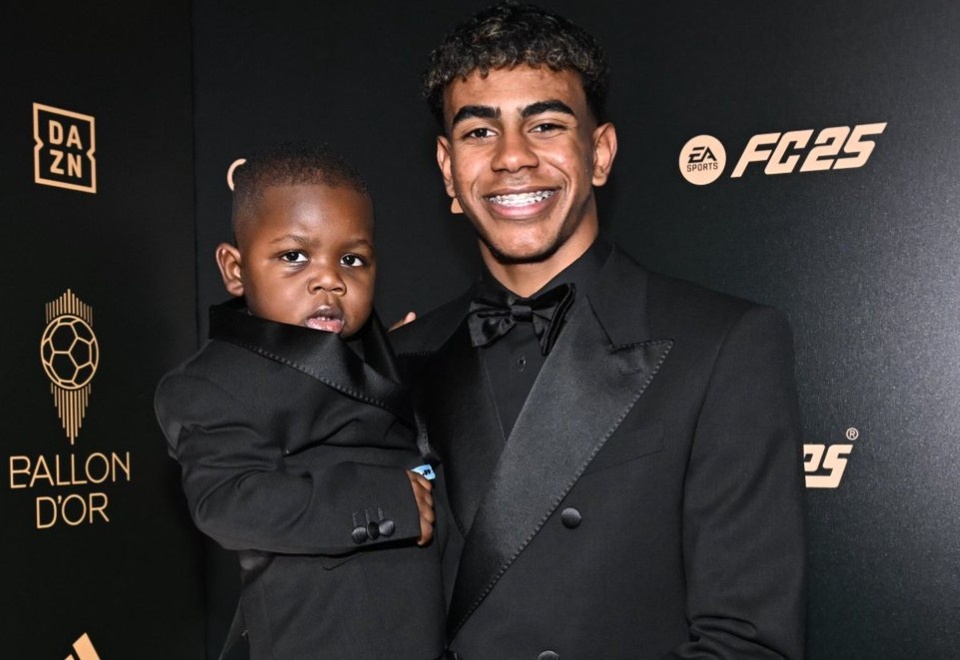 Phản ứng trái ngược của Barca và Real trước gala Quả bóng vàng