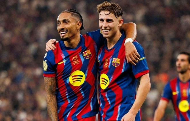 Barcelona vào chung kết sau trận thắng 5-0