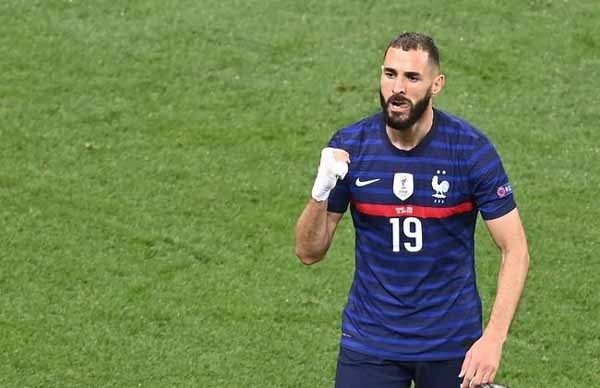 Chuyển nhượng cầu thủ